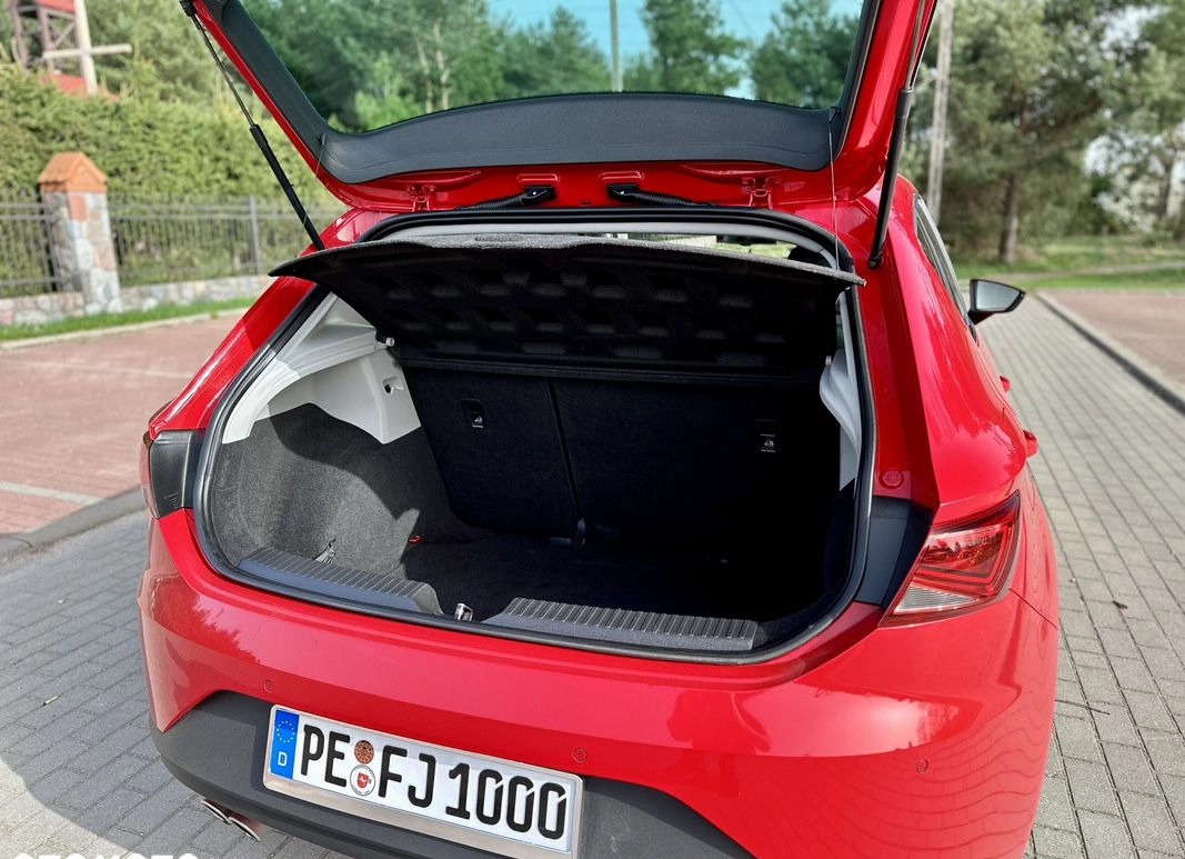 Seat Leon cena 42900 przebieg: 130000, rok produkcji 2014 z Pisz małe 92